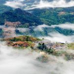 Làng nghìn tuổi ẩn mình giữa núi sông