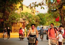 Mở cửa trở lại từ 24-9, Hội An tiếp tục giảm 50% vé tham quan Mở cửa trở lại từ 24-9, Hội An tiếp tục giảm 50% vé tham quan - Ảnh 1.