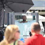 Ngâm mình trong hộp đá lạnh hơn 2 tiếng 30 phút, người đàn ông Áo phá kỷ lục thế giới Ngâm mình trong hộp đá lạnh hơn 2 tiếng 30 phút, người đàn ông Áo phá kỷ lục thế giới - Ảnh 1.