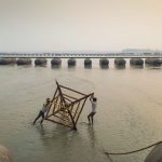 Nhà báo dành 7 năm đi bộ qua 3 châu lục để khám phá khai nguyên loài người Nhà báo dành 7 năm đi bộ qua 3 châu lục để khám phá khai nguyên loài người - Ảnh 2.