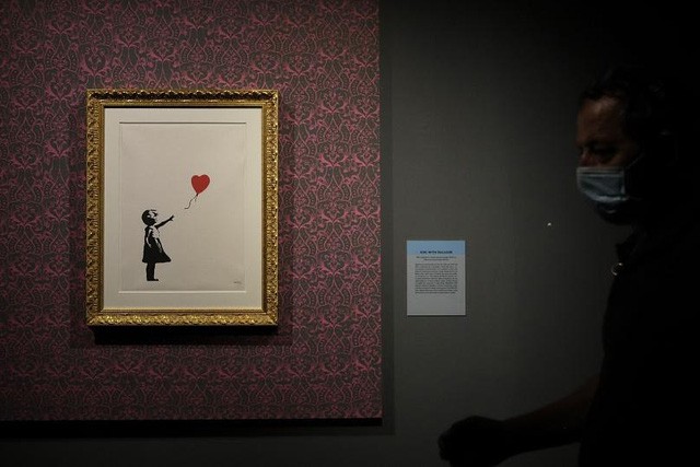Kỳ lạ, Italy triển lãm hơn 100 tác phẩm “vẽ bậy” - Ảnh 3.