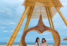 Điểm check-in Kỳ Co bị quật đổ trong bão số 9 Ky Co tan hoang sau bao anh 1