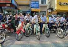 Hàng trăm tour giảm giá khuyến khích người dân đi du lịch khắp TP.HCM Hình ảnh trải nghiệm tour Biệt động Sài Gòn /// Ảnh: Vũ Phượng