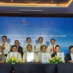 7 tỉnh, thành phố khu vực Đông Nam bộ liên minh kích cầu du lịch Đại diện lãnh đạo Sở Du lịch các địa phương ký cam kết liên minh kích cầu du lịch /// Nguyễn Long