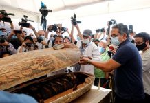 Phát hiện 59 quan tài 2600 tuổi ở Ai Cập Phát hiện 59 quan tài 2600 tuổi ở Ai Cập - Ảnh 1.