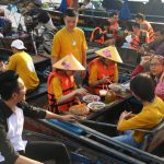 Khách du lịch đi chợ nổi Cái Răng tăng 15%/năm Khách du lịch đi chợ nổi Cái Răng tăng 15%/năm - Ảnh 1.