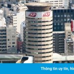 Cao tốc xuyên tòa nhà và những con đường thiết kế lạ