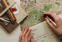 Kinh nghiệm du lịch mùa mưa bão kinh nghiem du lich mua dich anh 1