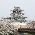 Lâu đài gắn với câu chuyện được xây dựng trong một đêm