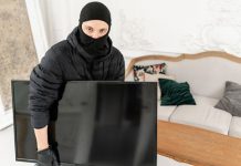 Chủ khách sạn đau đầu vì thói ‘cầm nhầm’ đồ của du khách Chủ khách sạn đau đầu vì thói cầm nhầm đồ của du khách - 1