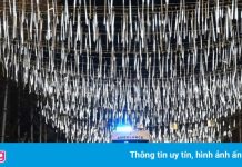 Đêm cận Giáng sinh khác lạ trên toàn thế giới