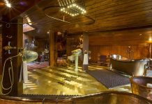 Bên trong phòng tắm xa hoa của giới nhà giàu khach san sang trong anh 1