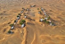 Ngôi làng ‘ma’ bị chôn vùi trong cát, bỏ hoang đầy bí ẩn Ngôi làng 'ma' bị chôn vùi trong cát, bỏ hoang đầy bí ẩn