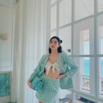 “Học lỏm” cách lên đồ du lịch cực chất của Hoa hậu Lương Thùy Linh Học lỏm cách lên đồ du lịch cực chất của Hoa hậu Lương Thùy Linh - Ảnh 1.