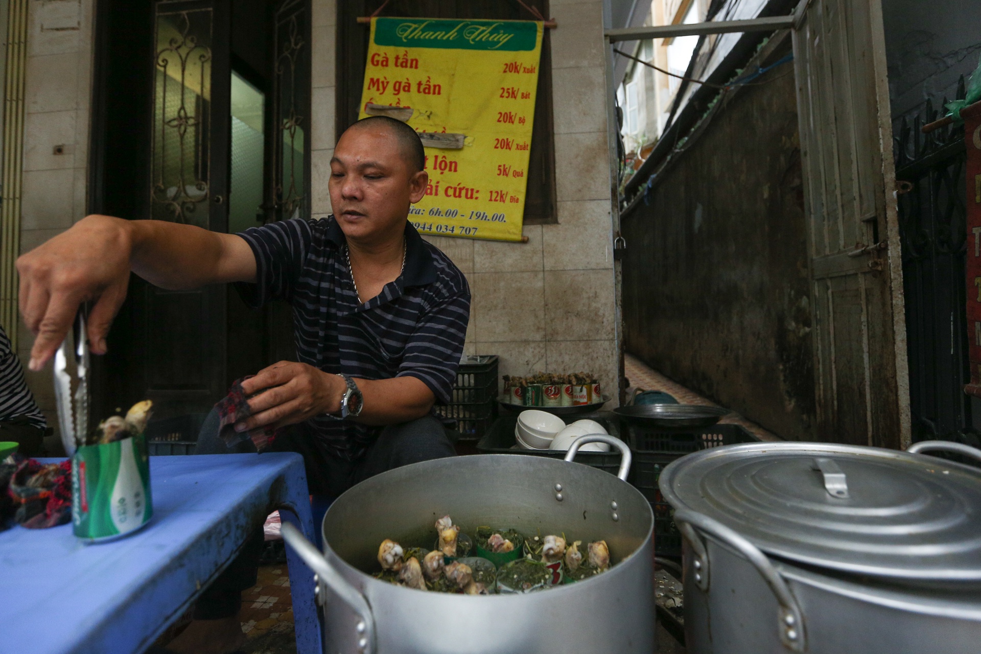 Ban 1000 lon ga tan/ngay o Ha Noi anh 4