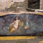 Phát hiện “quầy bar” cổ đại gần 2000 năm tuổi Phát hiện quầy bar cổ đại gần 2000 năm tuổi - Ảnh 1.