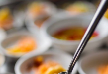 6 món bánh đặc sản ‘ngon nức tiếng’ giá bình dân từ 1.000 đồng, bạn đã thử hết chưa? 6 món bánh đặc sản ngon nức tiếng giá bình dân từ 1.000 đồng, bạn đã thử hết chưa? - Ảnh 1.