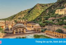 Ngôi đền cho khỉ đẹp tựa cung điện