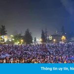 Du khách đổ về Sa Pa, quảng trường đông đúc cuối tuần