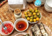 ‘Vừa chan vừa húp’ món bánh ‘lộ nhân’ trứ danh Hải Phòng 'Vừa chan vừa húp' món bánh 'lộ nhân' trứ danh Hải Phòng