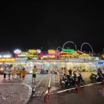 Thâm nhập con phố sáng đèn thâu đêm bên bờ Hạ Long Thâm nhập con phố sáng đèn thâu đêm bên bờ Hạ Long