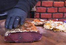 Choáng với món thịt bò ‘bọc’ vàng, ăn một miếng mất cả gia tài Choáng với món thịt bò bọc vàng, ăn một miếng mất cả gia tài - 1