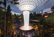 1.000 khách Việt đã đến Singapore bằng thẻ thông hành hàng không 1.000 khách Việt đã đến Singapore bằng thẻ thông hành hàng không - Ảnh 1.