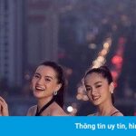 Dự đại tiệc hồ bơi tại khách sạn dát vàng dịp 30/4-1/5