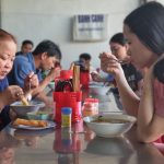 Quán bánh canh cá lóc vùng ven Đà Nẵng, mỗi sáng bán 350 tô Quán bánh canh cá lóc vùng ven Đà Nẵng, mỗi sáng bán 350 tô - 1