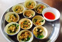 Loại bánh đặc sản ăn rồi vẫn muốn ăn lại níu chân du khách ở Phú Yên Loại bánh đặc sản ăn rồi vẫn muốn ăn lại níu chân du khách ở Phú Yên - Ảnh 1.