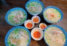 Chủ quán bún ‘quậy’ Phú Quốc tiết lộ cái tên lạ và bí kíp bán 200 bát/giờ Chủ quán bún 'quậy' Phú Quốc tiết lộ cái tên lạ và bí kíp bán 200 bát/giờ