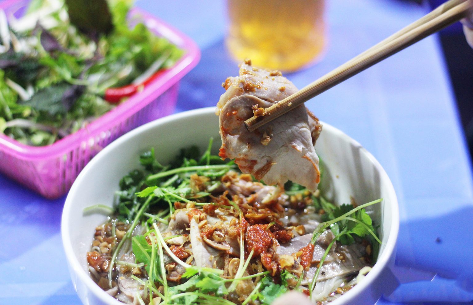 Món phở kì lạ ở Hà Giang, vừa ăn vừa xuýt xoa vì... chua - 2