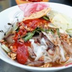 Món phở kì lạ ở Hà Giang, vừa ăn vừa xuýt xoa vì… chua Món phở kì lạ ở Hà Giang, vừa ăn vừa xuýt xoa vì... chua - 1