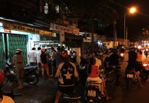 Tiệm xôi có biệt danh nghe cảm thấy rợn người nhưng ăn thì ngon vô đối Tiệm xôi có biệt danh nghe cảm thấy rợn người nhưng ăn thì ngon vô đối - Ảnh 1.