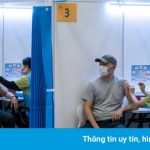 Người đã tiêm vaccine sẽ chỉ cách ly 7 ngày khi đến Hong Kong