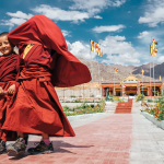 Du lịch Tây Tạng “nóc nhà của thế giới” với những bí ẩn truyền thuyết tái sanh huyền bí