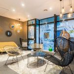 Tổng hợp những kinh nghiệm đặt phòng khách sạn giá rẻ khi du lịch Pháp