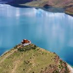 Khám phá ngôi chùa Rituo “cô đơn nhất thế giới” khi du lịch Tây Tạng