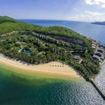 Nên đi tour du lịch Hòn Mun hay Hòn Tằm tự túc?